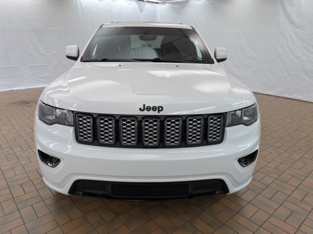 Certified 2018 Jeep Grand Cherokee Laredo SUV