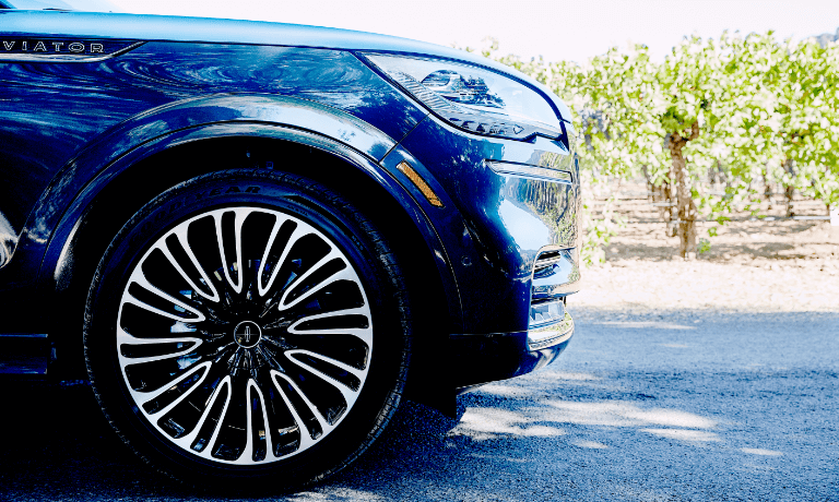2020 Lincooln Aviator exterior wheel view