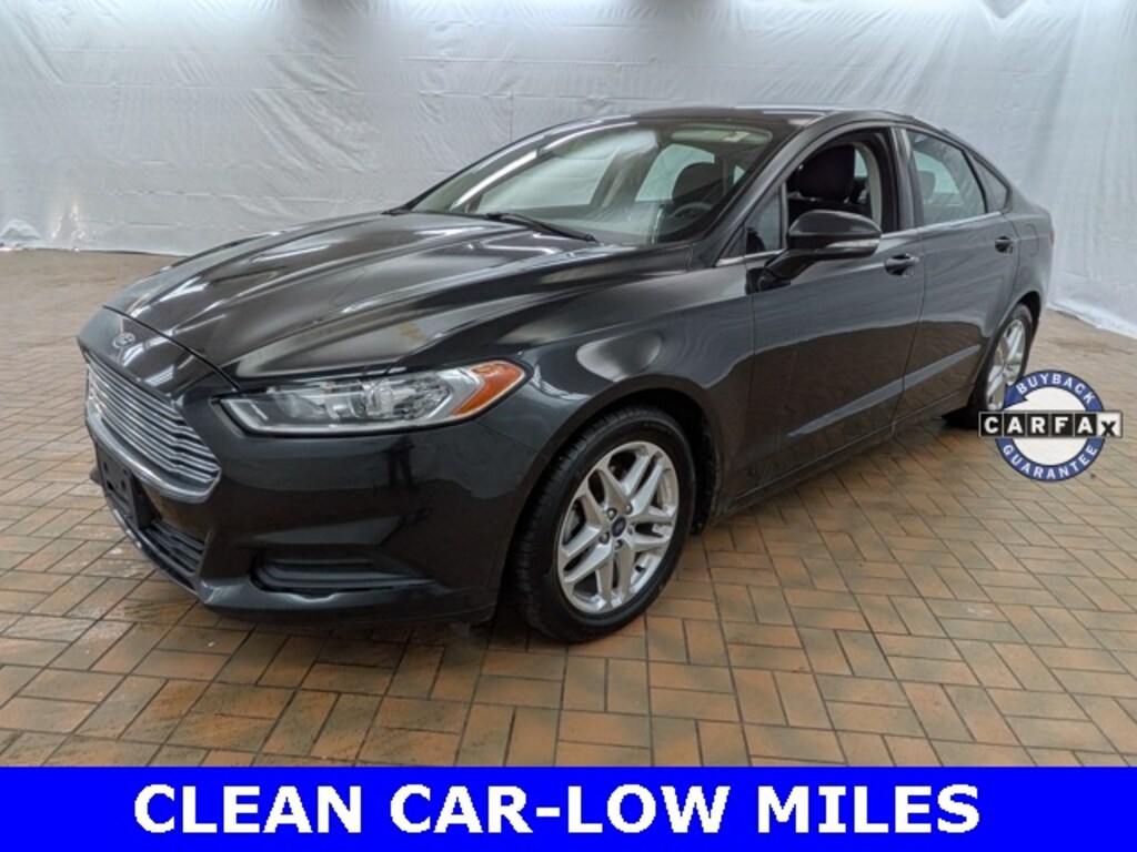 Used 2013 Ford Fusion SE Sedan