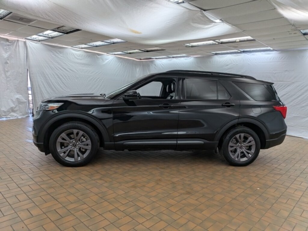 Used 2022 Ford Explorer XLT SUV