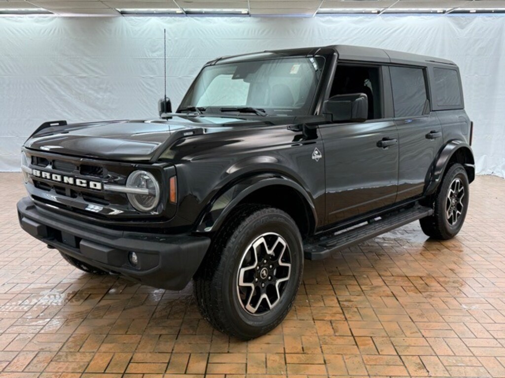 Used 2021 Ford Bronco Outer Banks SUV
