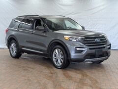 2023 Ford Explorer XLT SUV