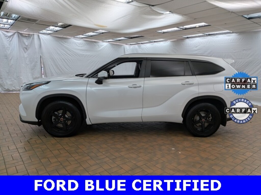 Used 2023 Toyota Highlander XLE SUV