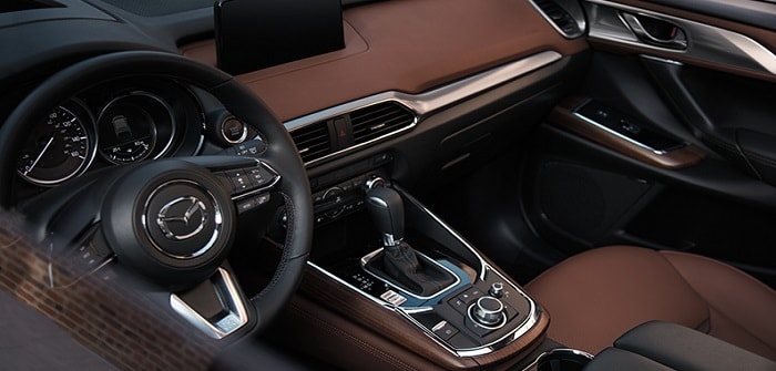 700 × 335