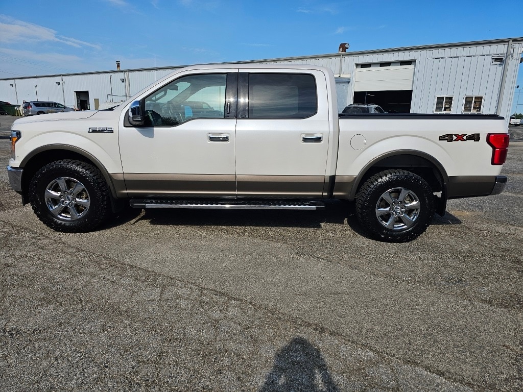 Used 2018 Ford F-150 Lariat with VIN 1FTEW1E54JKE59388 for sale in Canton, IL