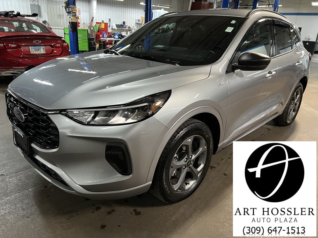 2024 Ford Escape ST-Line's photo