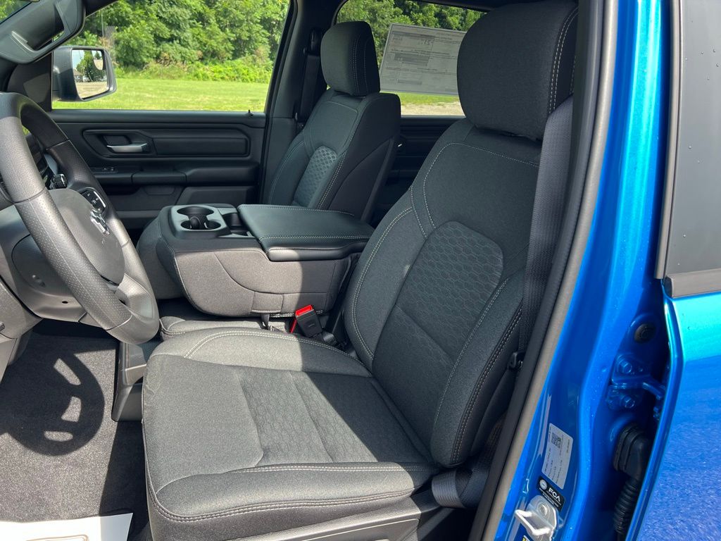 2025 RAM 1500 Tradesman - Photo 29