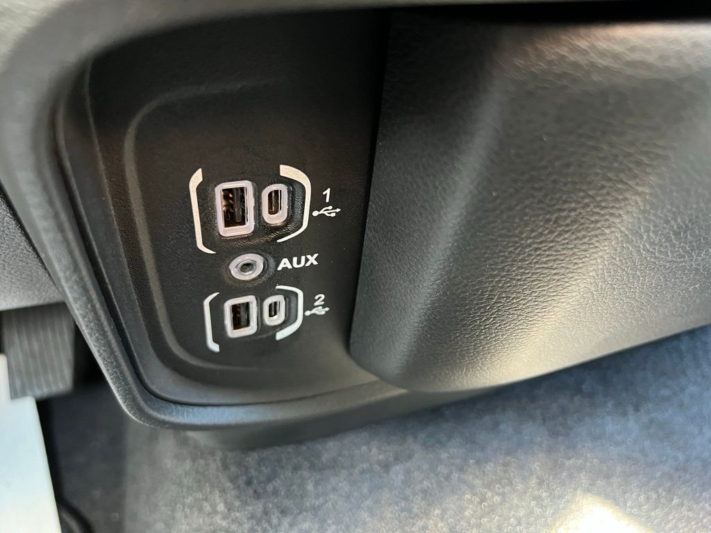 2025 RAM 1500 Tradesman - Photo 41