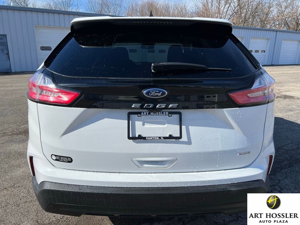 Used 2024 Ford Edge SE SUV