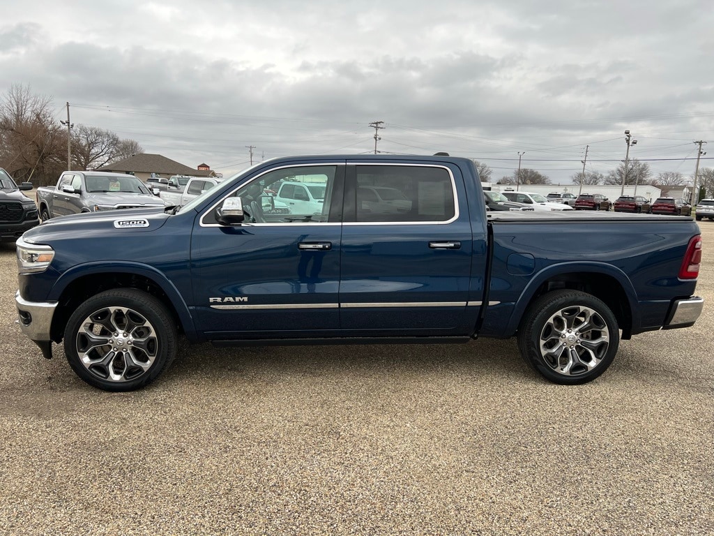 Used 2022 RAM Ram 1500 Pickup Limited with VIN 1C6SRFHT4NN252884 for sale in Canton, IL