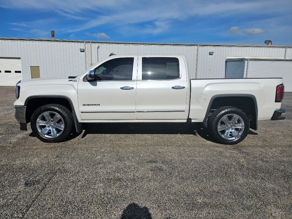 Used 2018 GMC Sierra 1500 SLT with VIN 3GTU2NEC4JG227054 for sale in Canton, IL