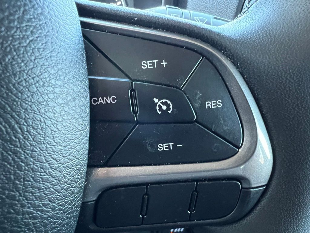 2022 Jeep Renegade Latitude - Photo 40