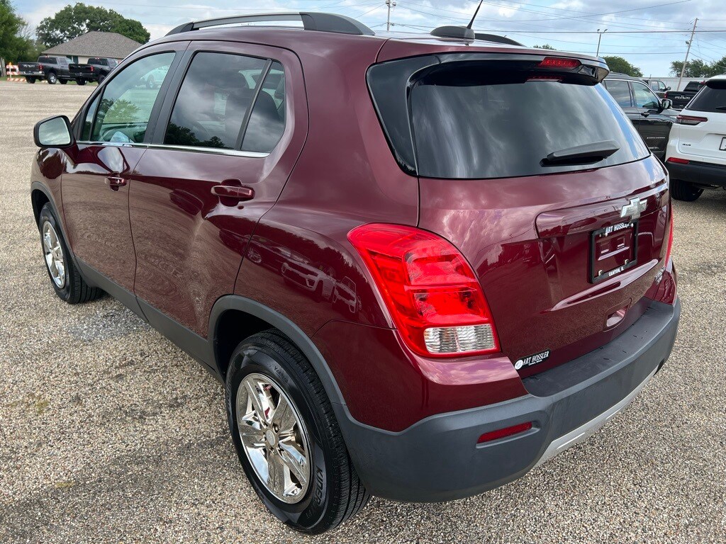 2016 Chevrolet Trax LT photo 3