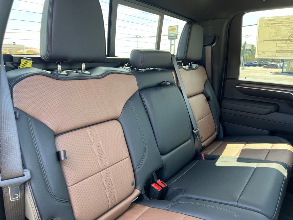 2025 Chevrolet Silverado 2500HD High Country - Photo 18