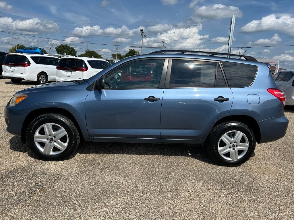 Used 2011 Toyota RAV4 Base with VIN JTMBF4DV6B5044384 for sale in Canton, IL