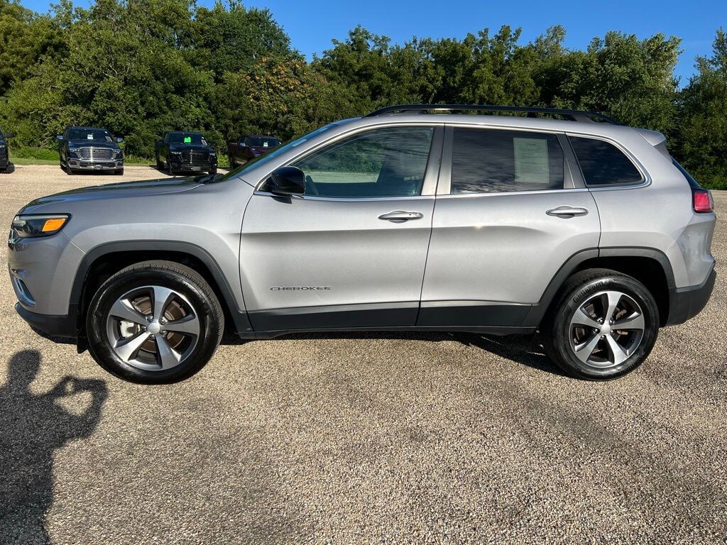 Used 2022 Jeep Cherokee Limited SUV