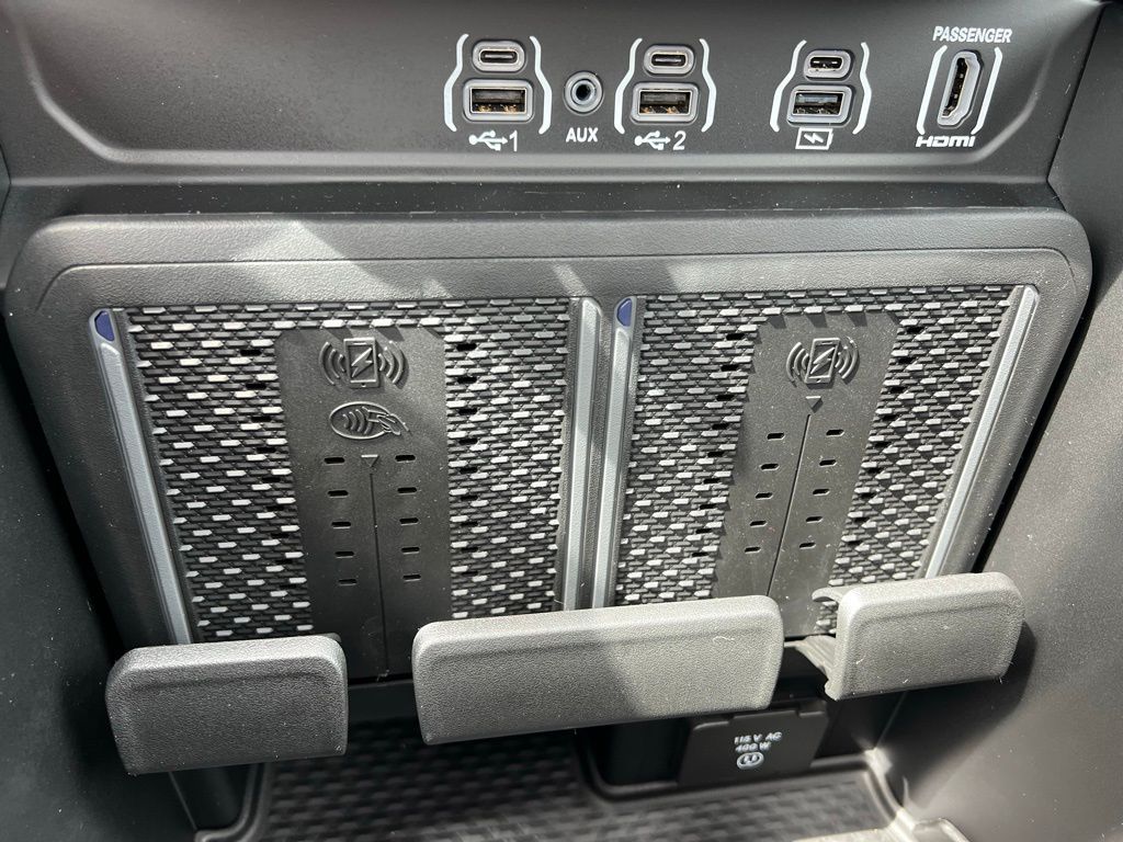 2026 RAM 1500 Laramie - Photo 48