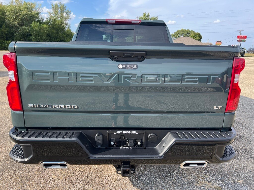 2025 Chevrolet Silverado 1500 LT Trail Boss photo 4