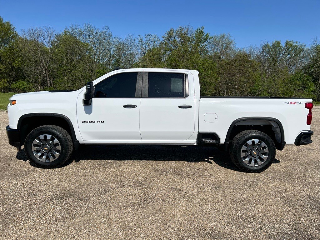 Used 2023 Chevrolet Silverado 2500HD Custom with VIN 2GC4YME75P1732629 for sale in Canton, IL
