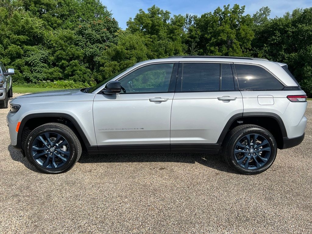 New 2026 Jeep Grand Cherokee Sport Utility
