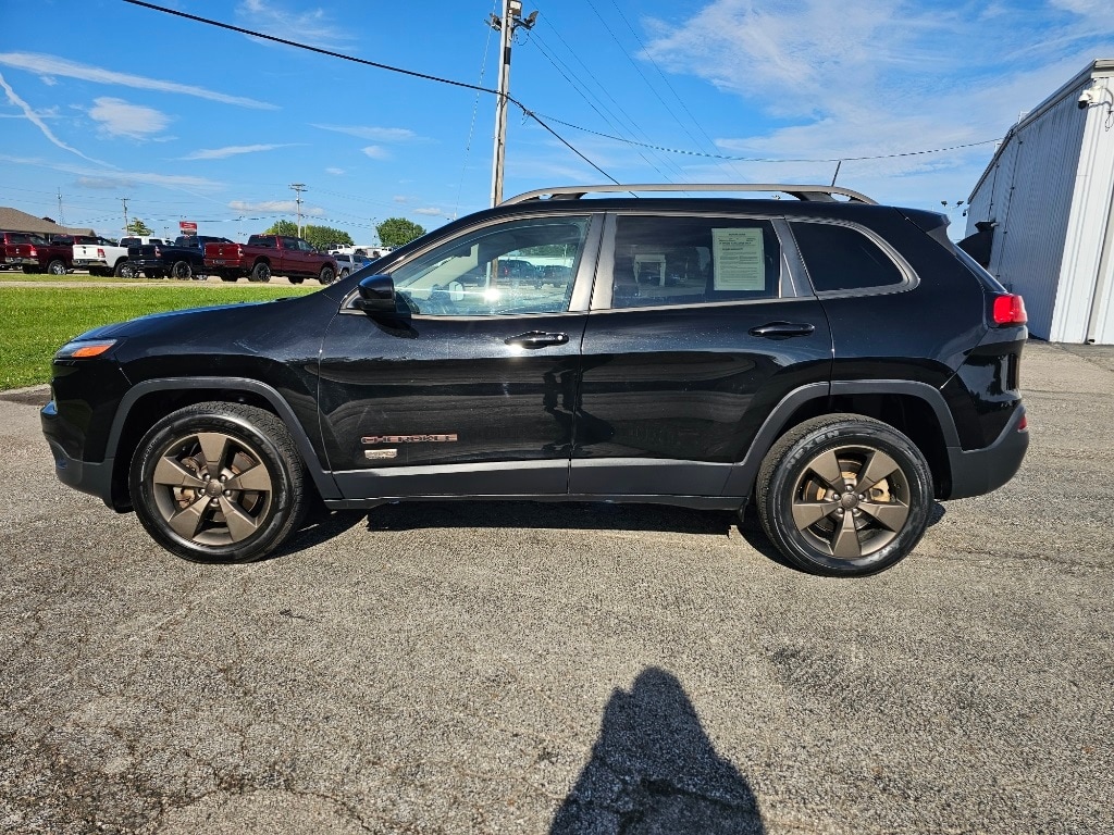 Used 2017 Jeep Cherokee 75th Anniversary with VIN 1C4PJMCB6HW552224 for sale in Canton, IL