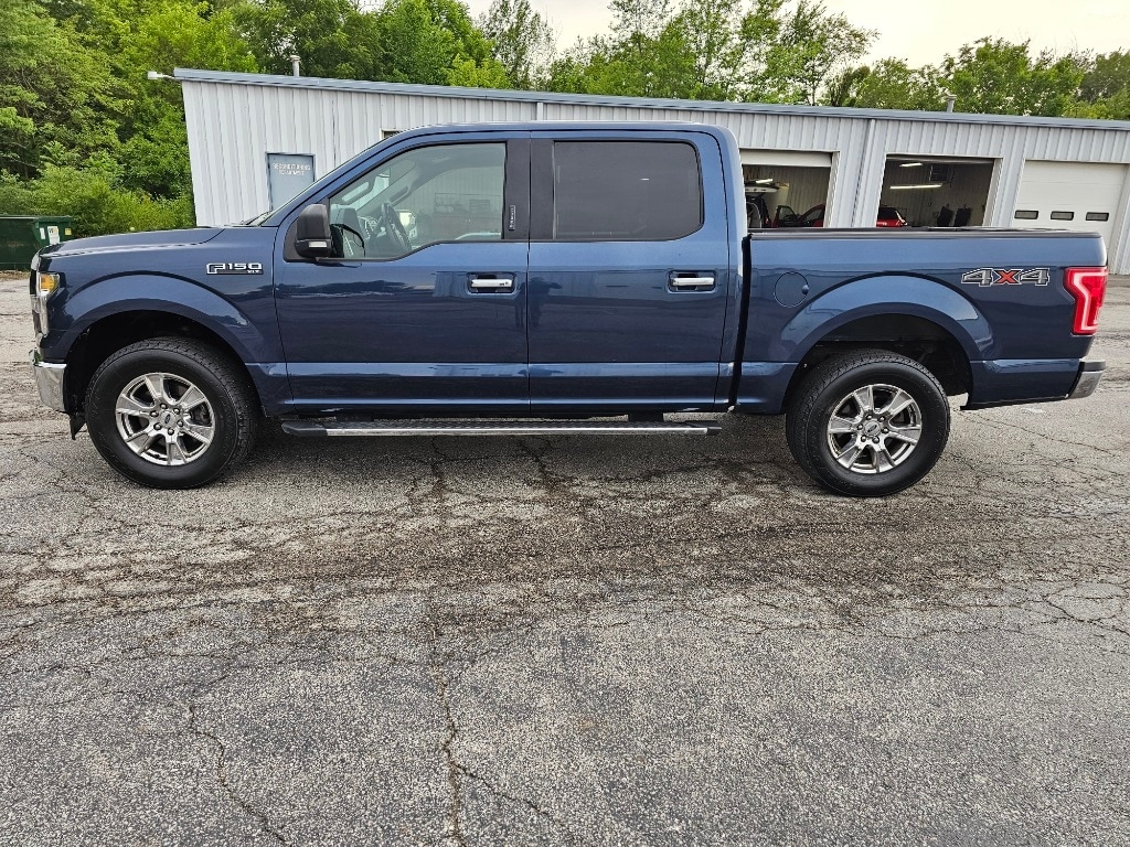 Used 2017 Ford F-150 XLT with VIN 1FTEW1E86HFA84939 for sale in Canton, IL