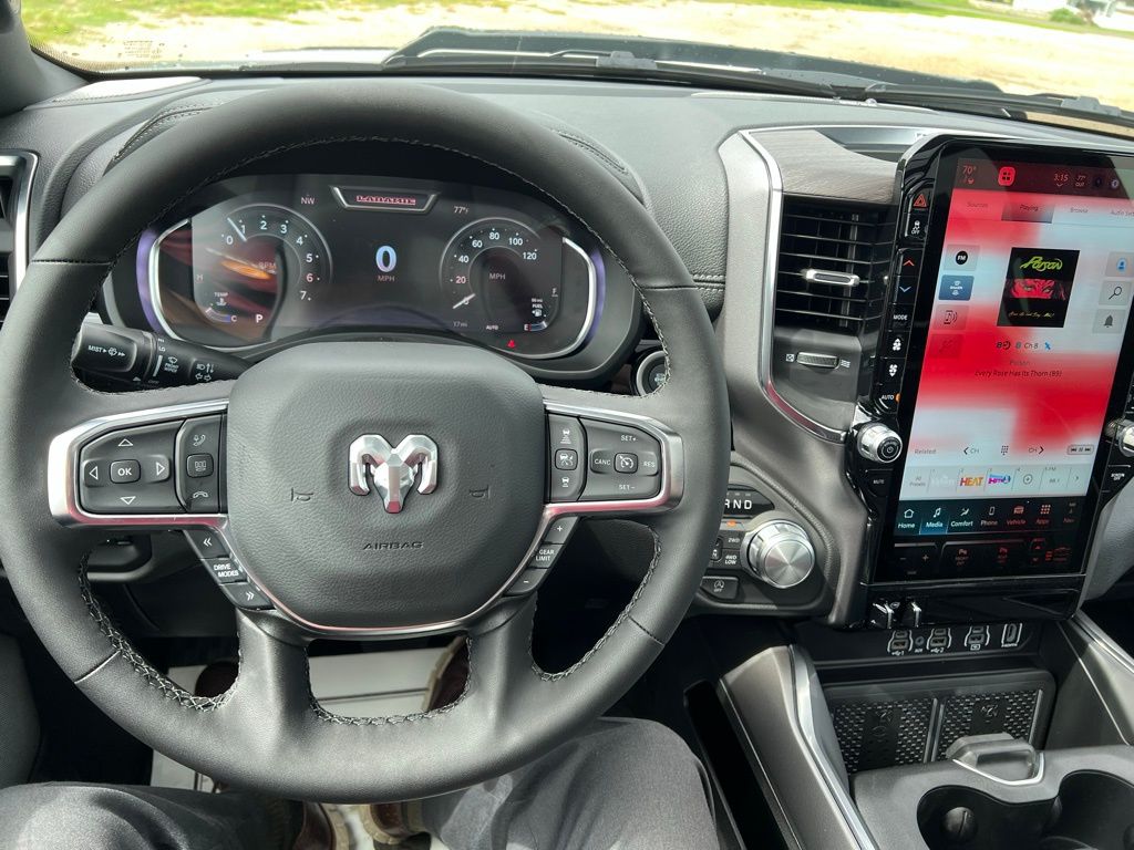 2026 RAM 1500 Laramie - Photo 39