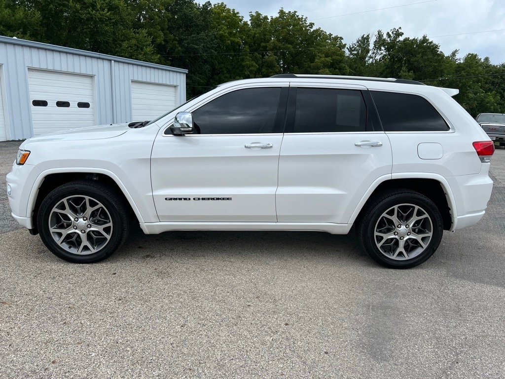 Used 2020 Jeep Grand Cherokee Overland with VIN 1C4RJFCG4LC375568 for sale in Canton, IL