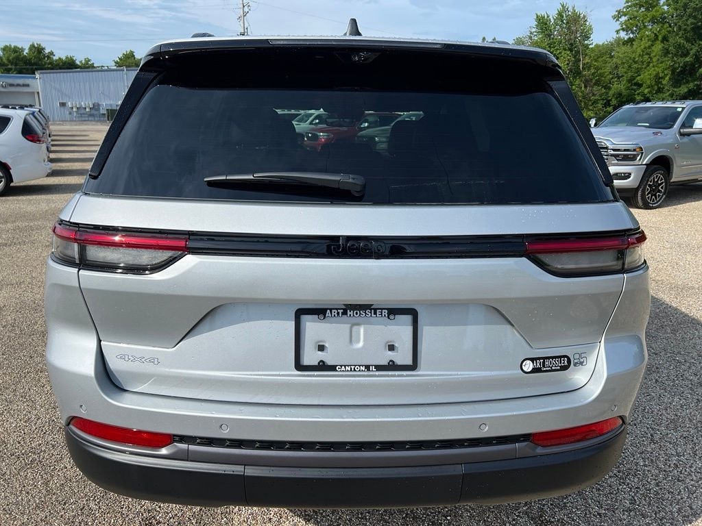 New 2026 Jeep Grand Cherokee Sport Utility