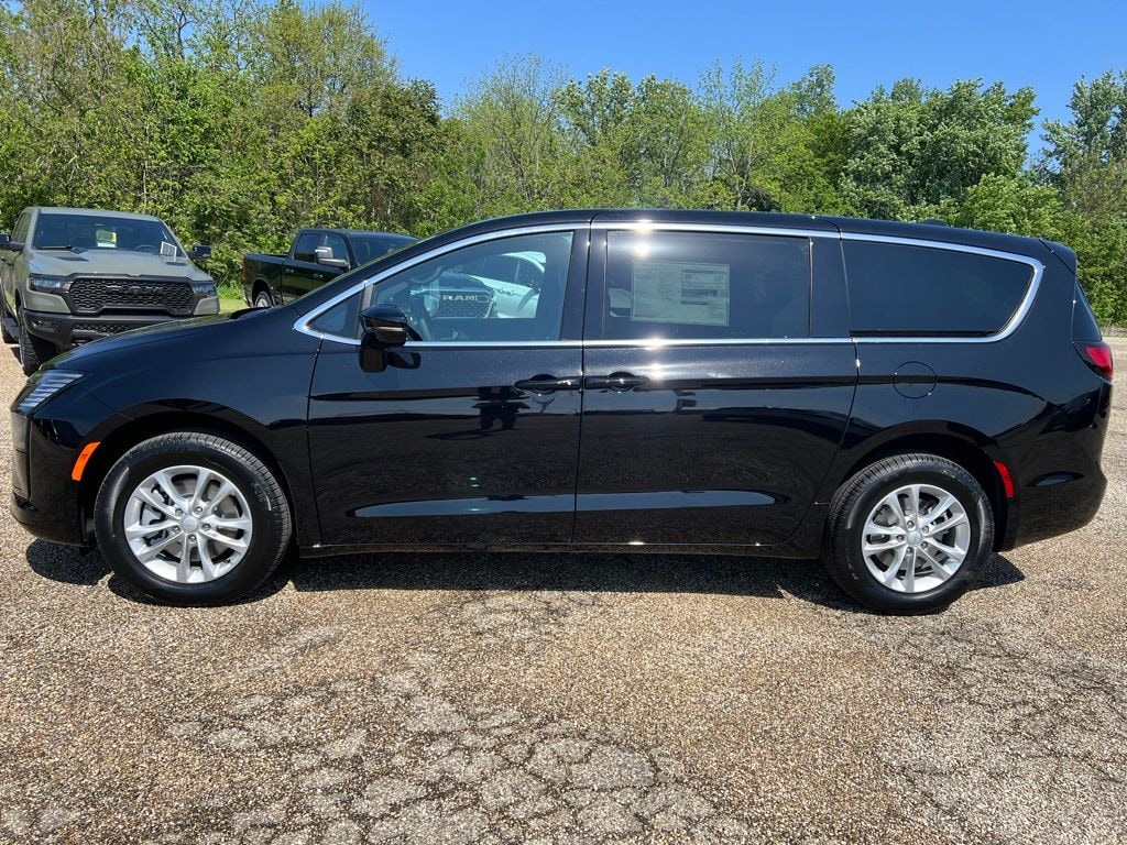 New 2027 Chrysler Pacifica Passenger Van