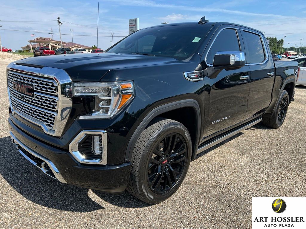 2021 GMC Sierra 4WD Crew Cab Short Box Denali's photo