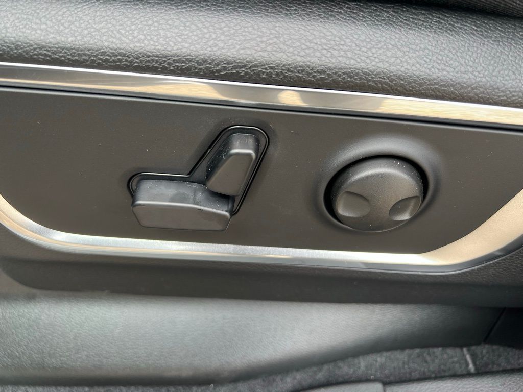 2026 RAM 1500 Laramie - Photo 32