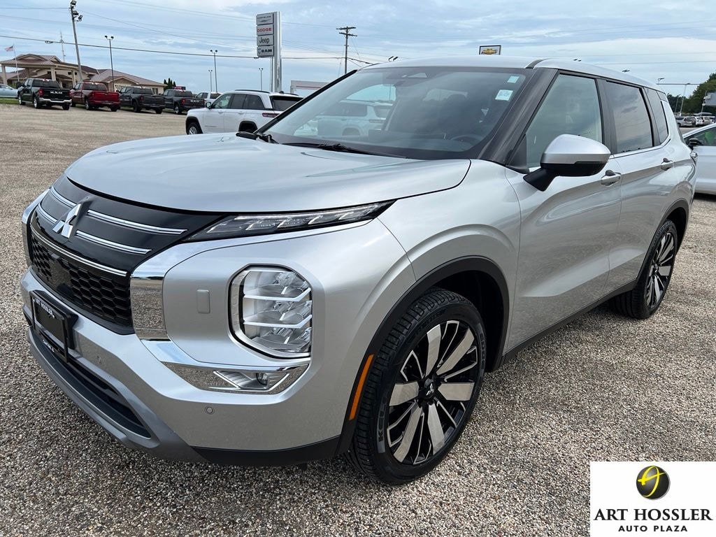 Used 2025 Mitsubishi Outlander SUV