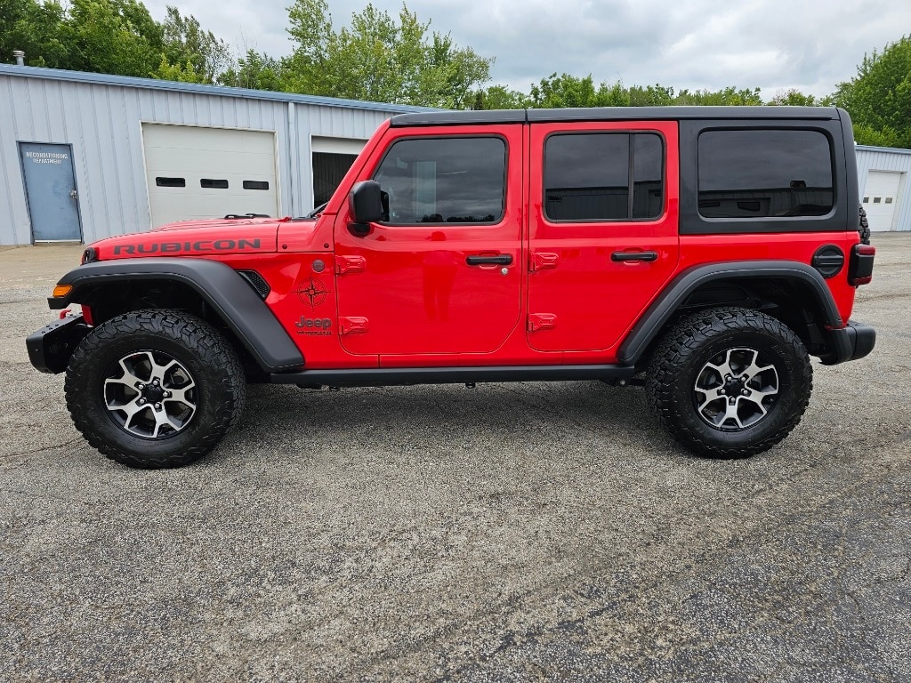 Used 2021 Jeep Wrangler Unlimited Rubicon with VIN 1C4HJXFNXMW548960 for sale in Canton, IL