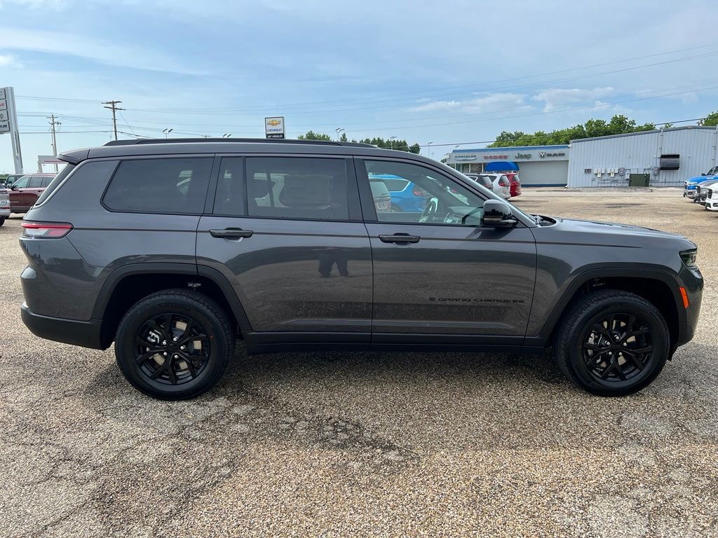 New 2026 Jeep Grand Cherokee Sport Utility