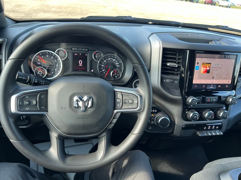 2025 RAM 1500 Tradesman - Photo 32
