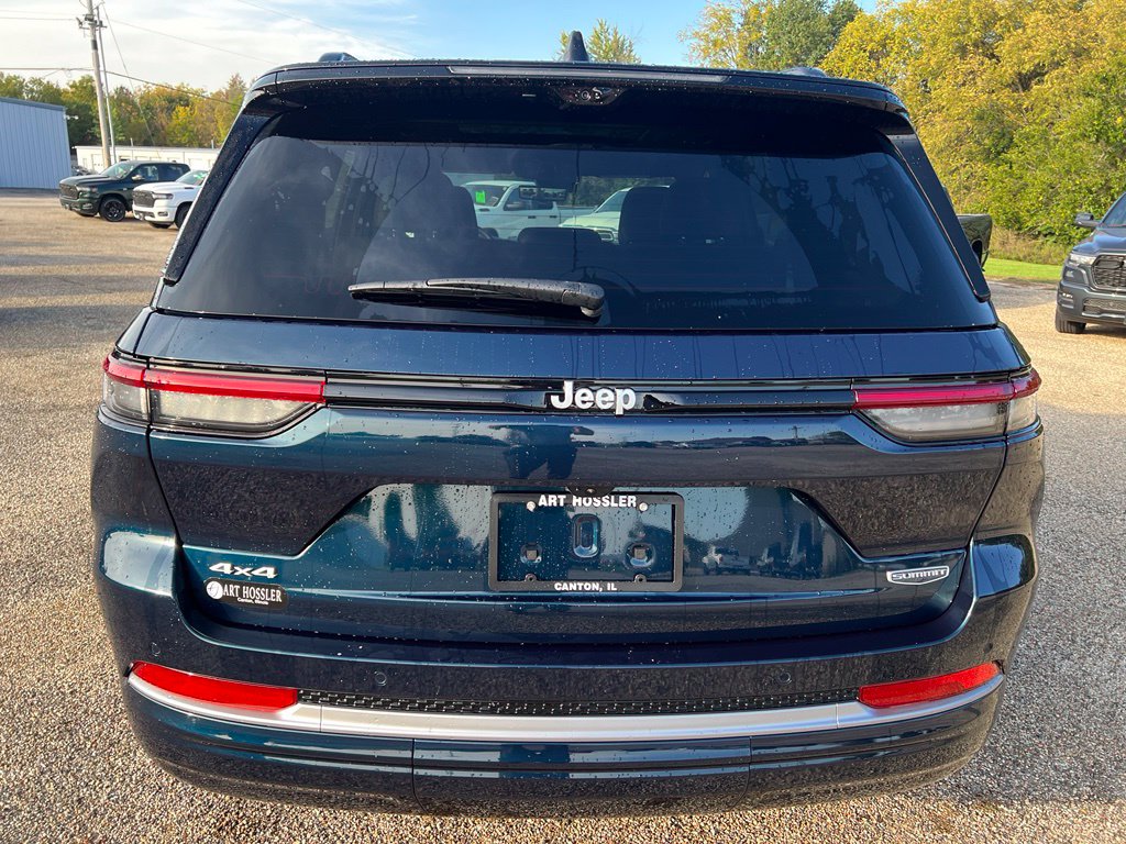New 2027 Jeep Grand Cherokee 2 Row Sport Utility