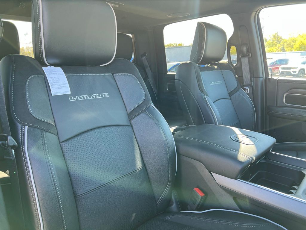 2026 RAM 2500 Laramie - Photo 13