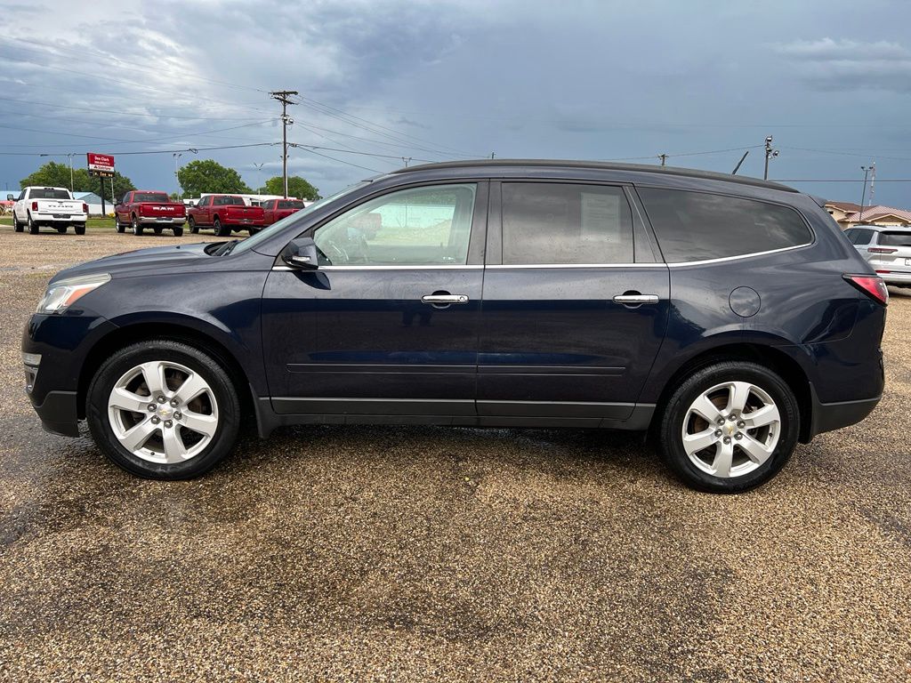 Used 2017 Chevrolet Traverse 1LT with VIN 1GNKVGKDXHJ201467 for sale in Canton, IL