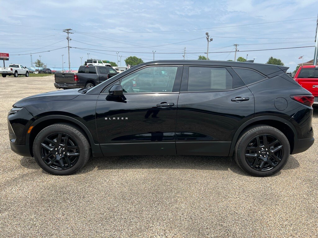 Used 2023 Chevrolet Blazer 2LT with VIN 3GNKBCR42PS170834 for sale in Canton, IL