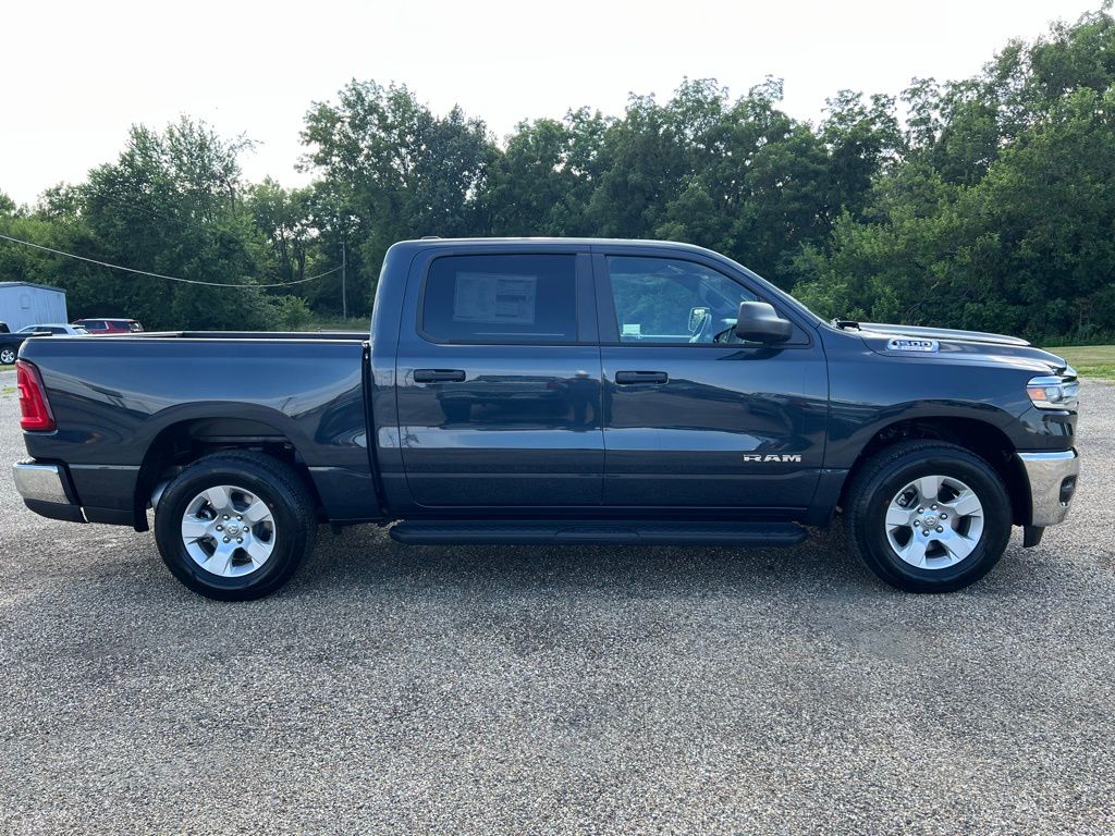 2025 RAM 1500 Tradesman - Photo 8