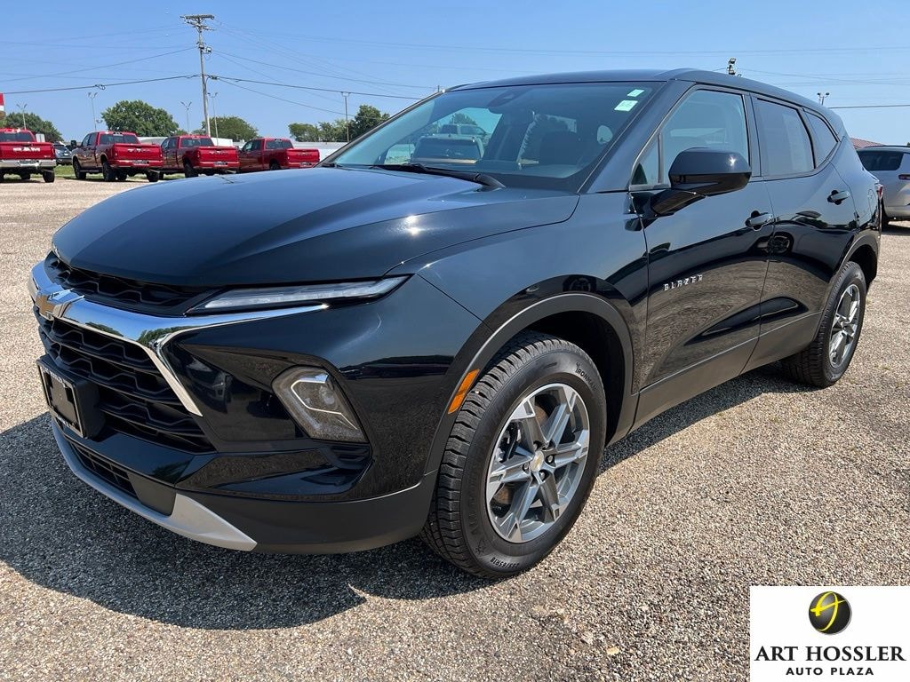 Used 2025 Chevrolet Blazer LT w/2LT SUV