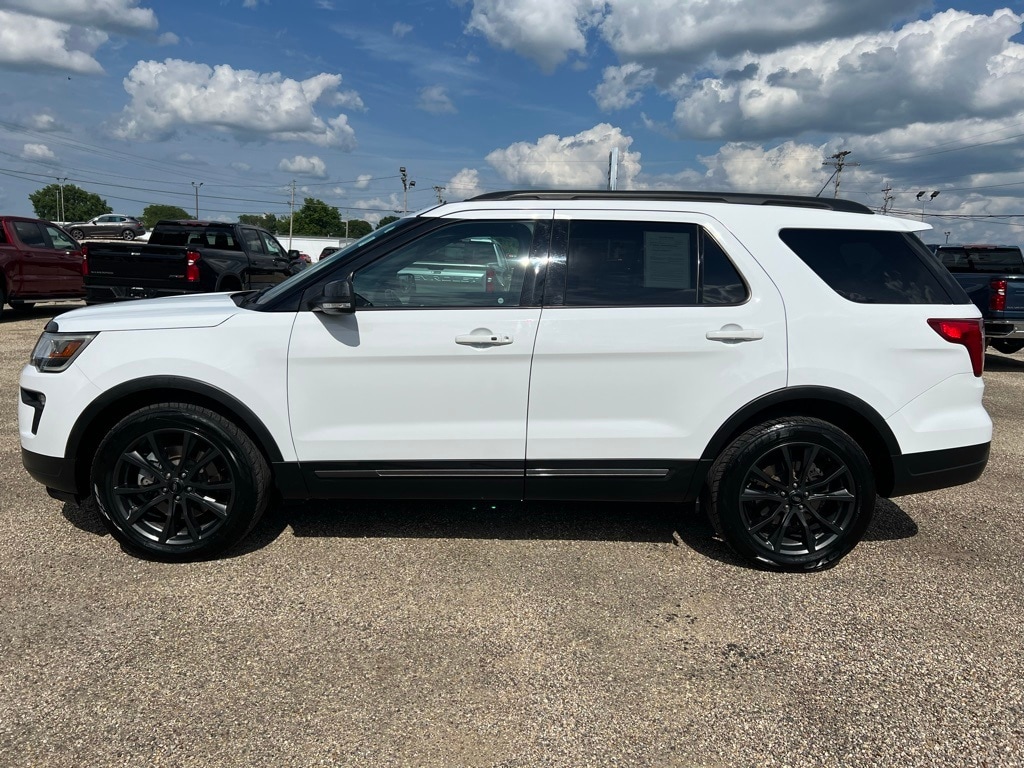 Used 2018 Ford Explorer XLT with VIN 1FM5K8D88JGC52937 for sale in Canton, IL