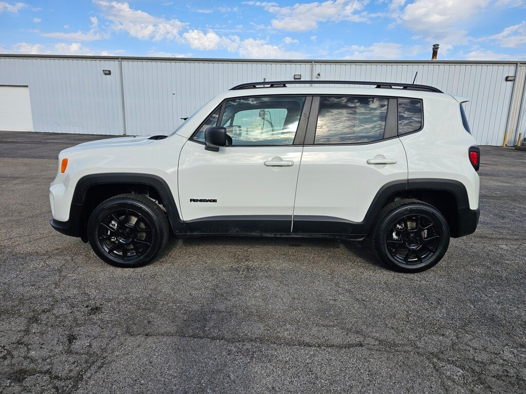 Used 2023 Jeep Renegade Latitude with VIN ZACNJDB10PPP25051 for sale in Canton, IL