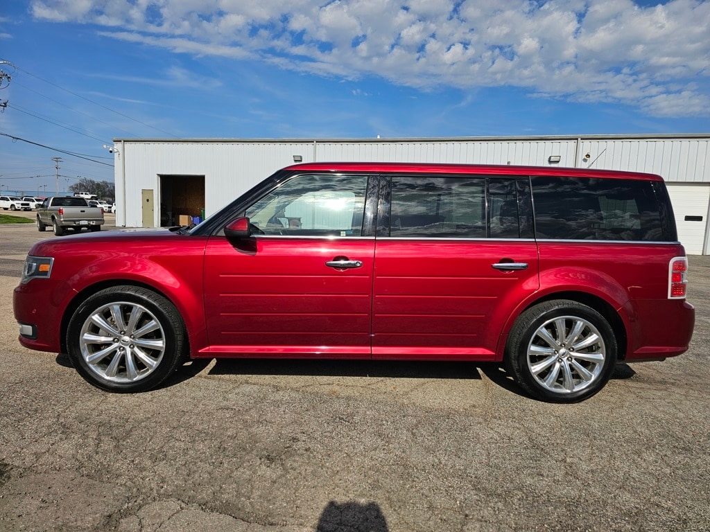 Used 2015 Ford Flex Limited with VIN 2FMHK6DT3FBA12716 for sale in Canton, IL