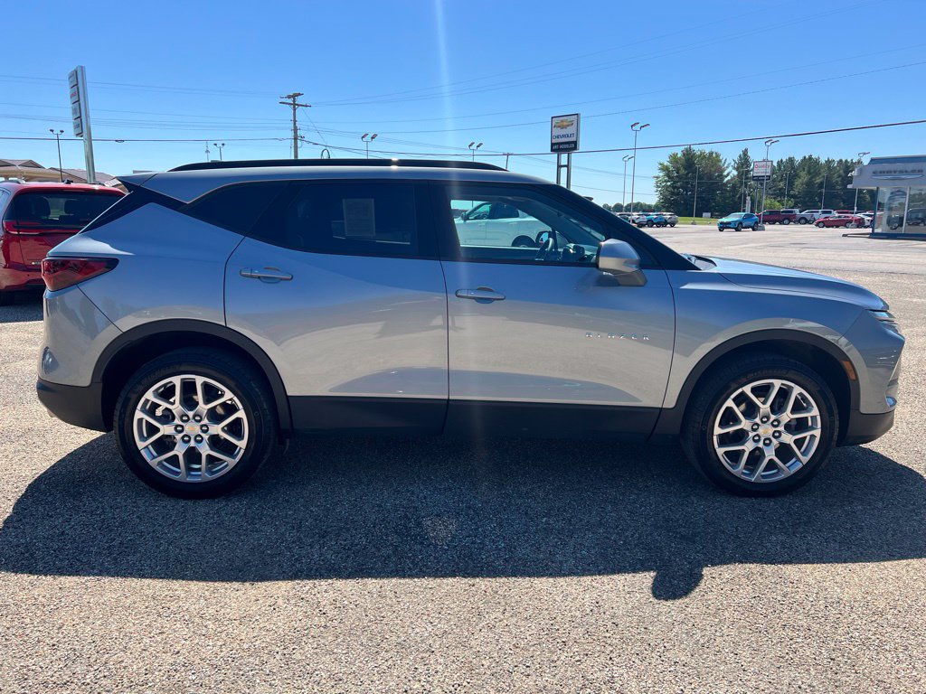 Used 2024 Chevrolet Blazer LT w/2LT SUV