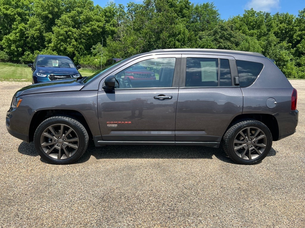 Used 2016 Jeep Compass 75th Anniversary Edition with VIN 1C4NJDBB8GD708525 for sale in Canton, IL