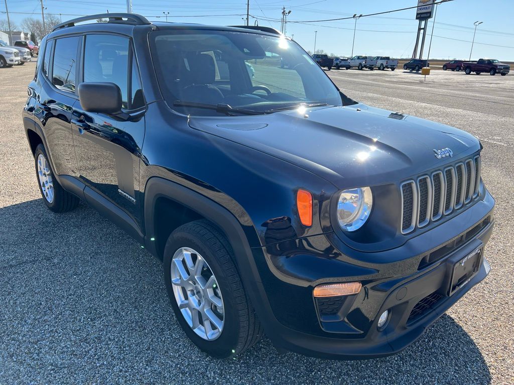 2022 Jeep Renegade Latitude - Photo 7