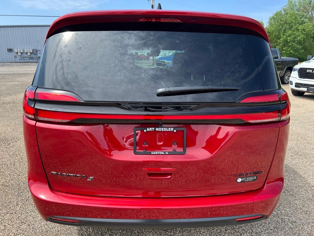 New 2027 Chrysler Pacifica Passenger Van