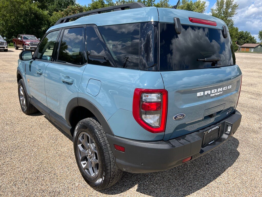 2023 Ford Bronco Sport Badlands photo 3